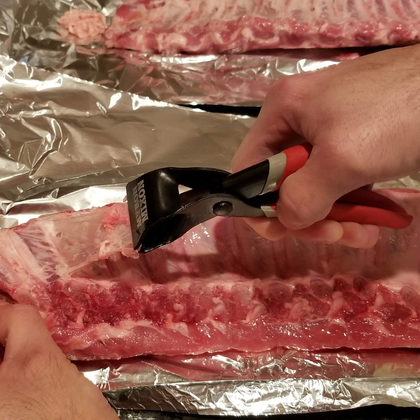 Myron Mixon Pit-Master Professional BBQ Rib Skinner and Catfish Skinner Pliers
